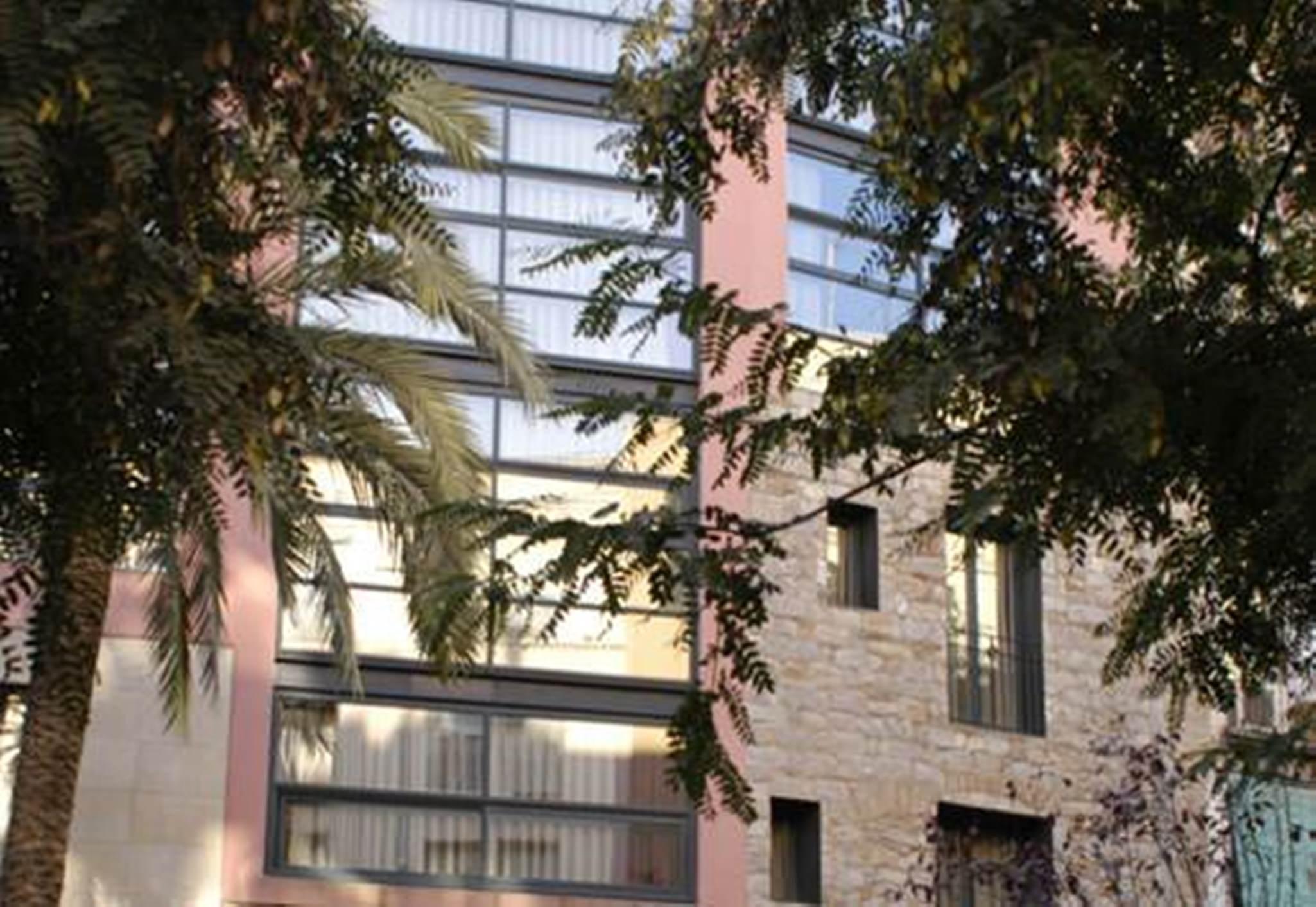 Aparthotel Allada 3* Barcelona Bagian luar foto