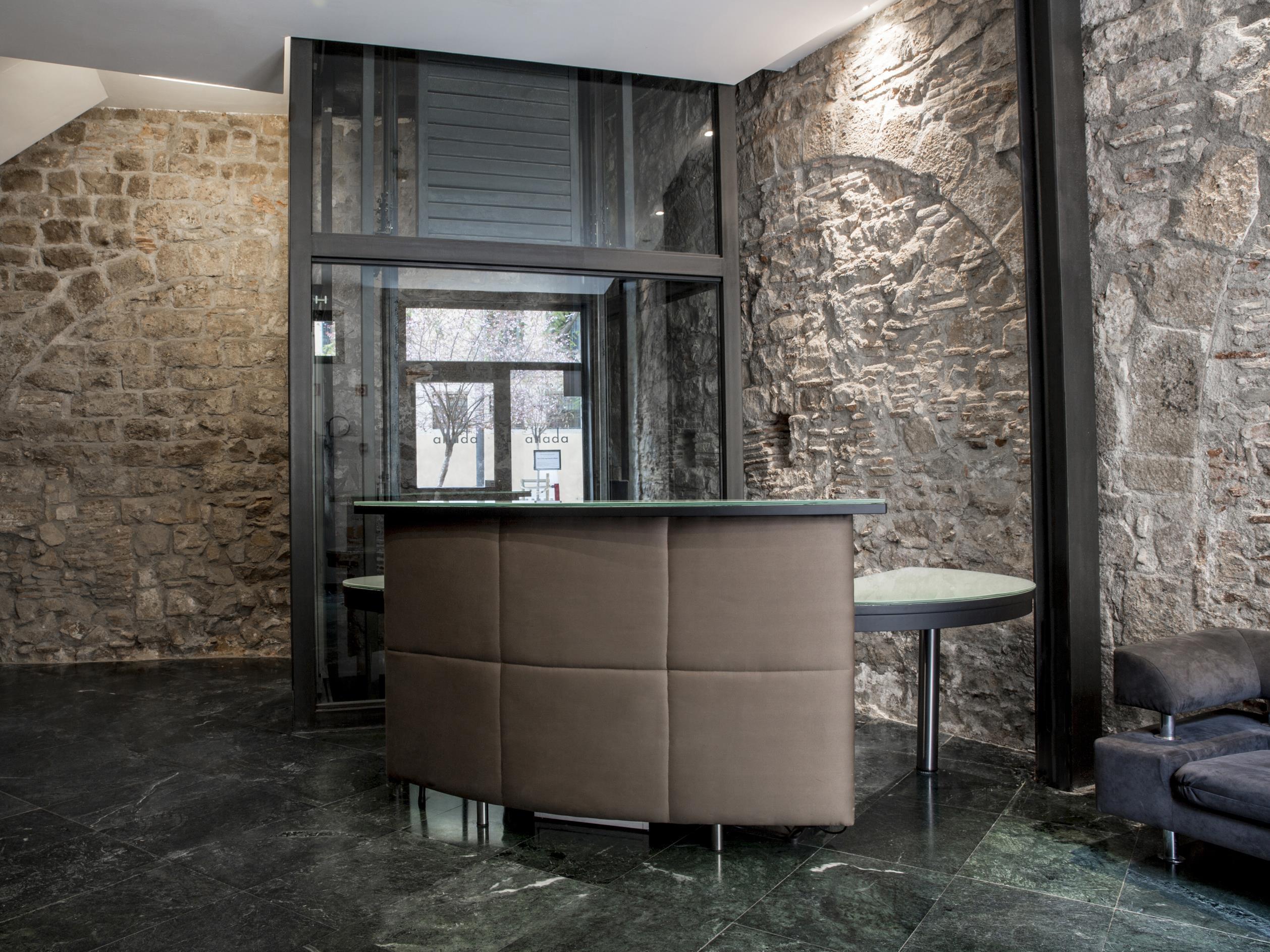 Aparthotel Allada 3* Barcelona Bagian luar foto