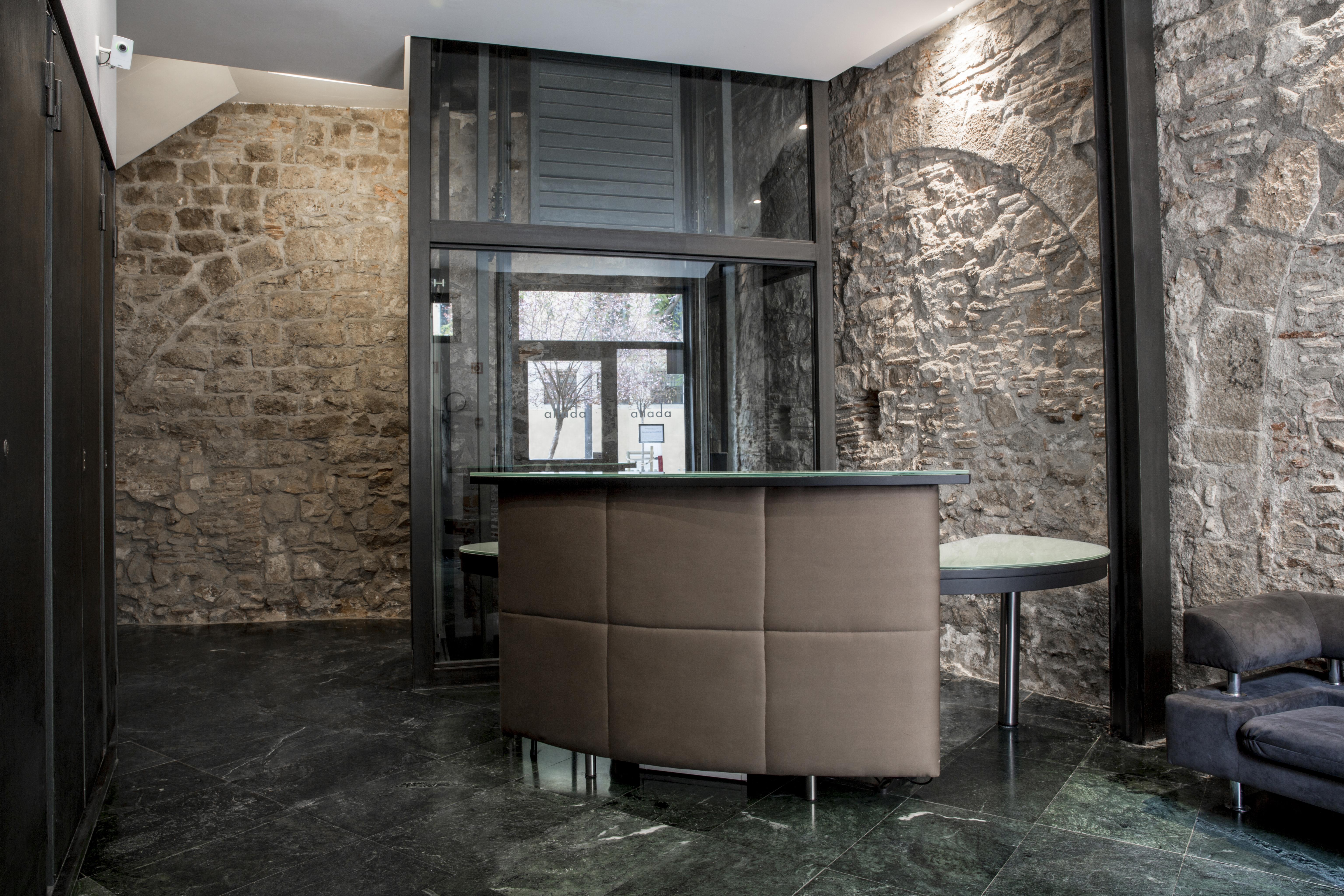 Aparthotel Allada 3* Barcelona Bagian luar foto