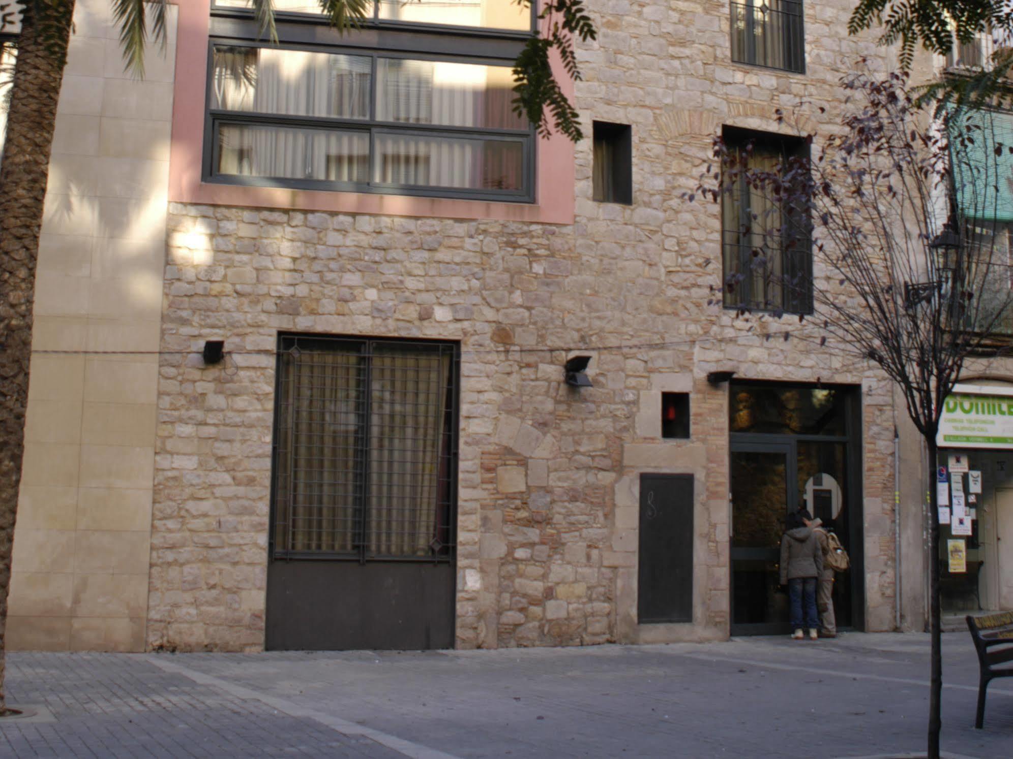Aparthotel Allada 3* Barcelona Bagian luar foto